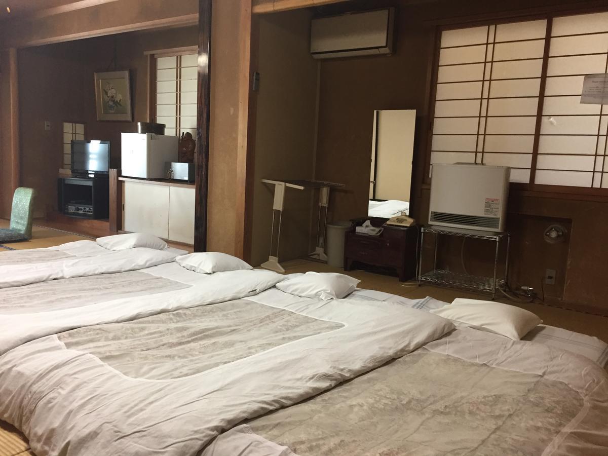 Daymaruya Ryokan Hotel Yamanouchi  Buitenkant foto