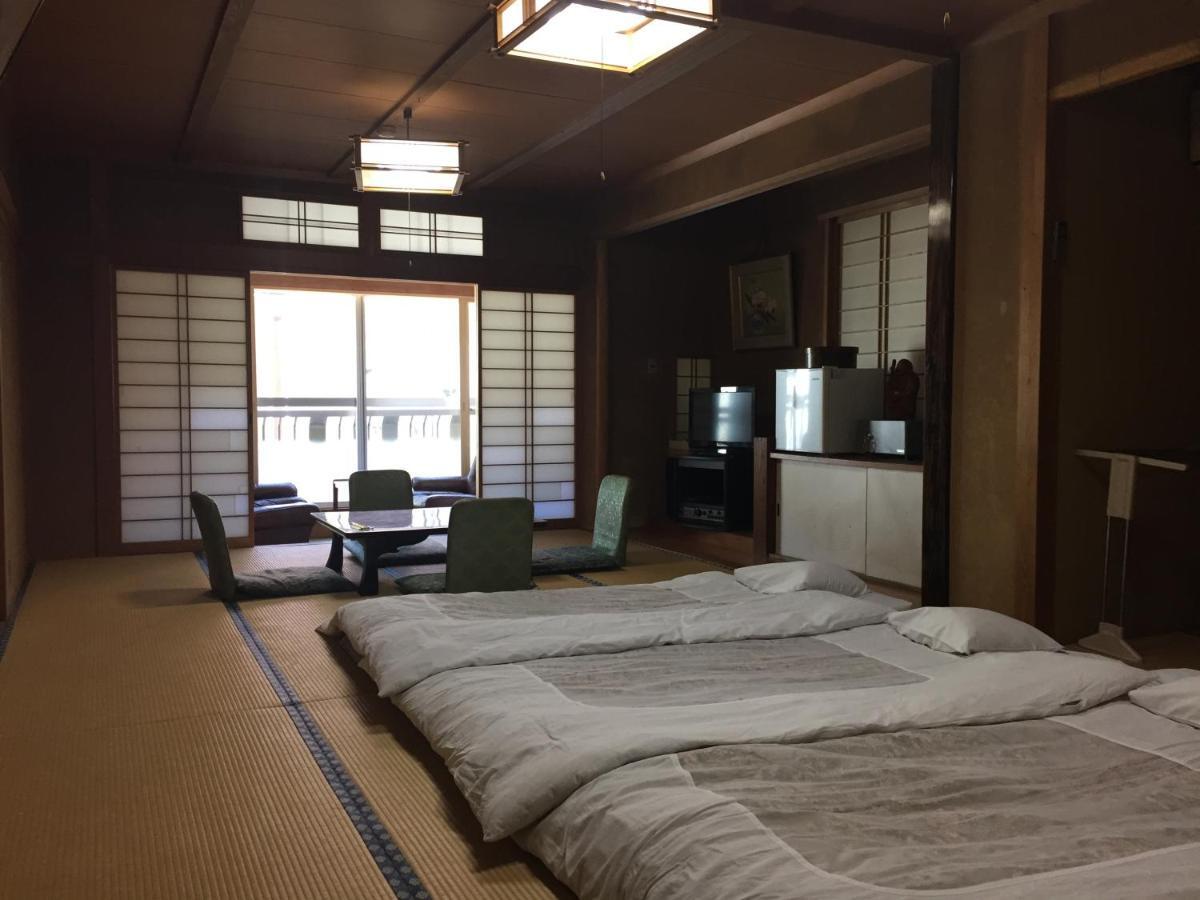 Daymaruya Ryokan Hotel Yamanouchi  Buitenkant foto